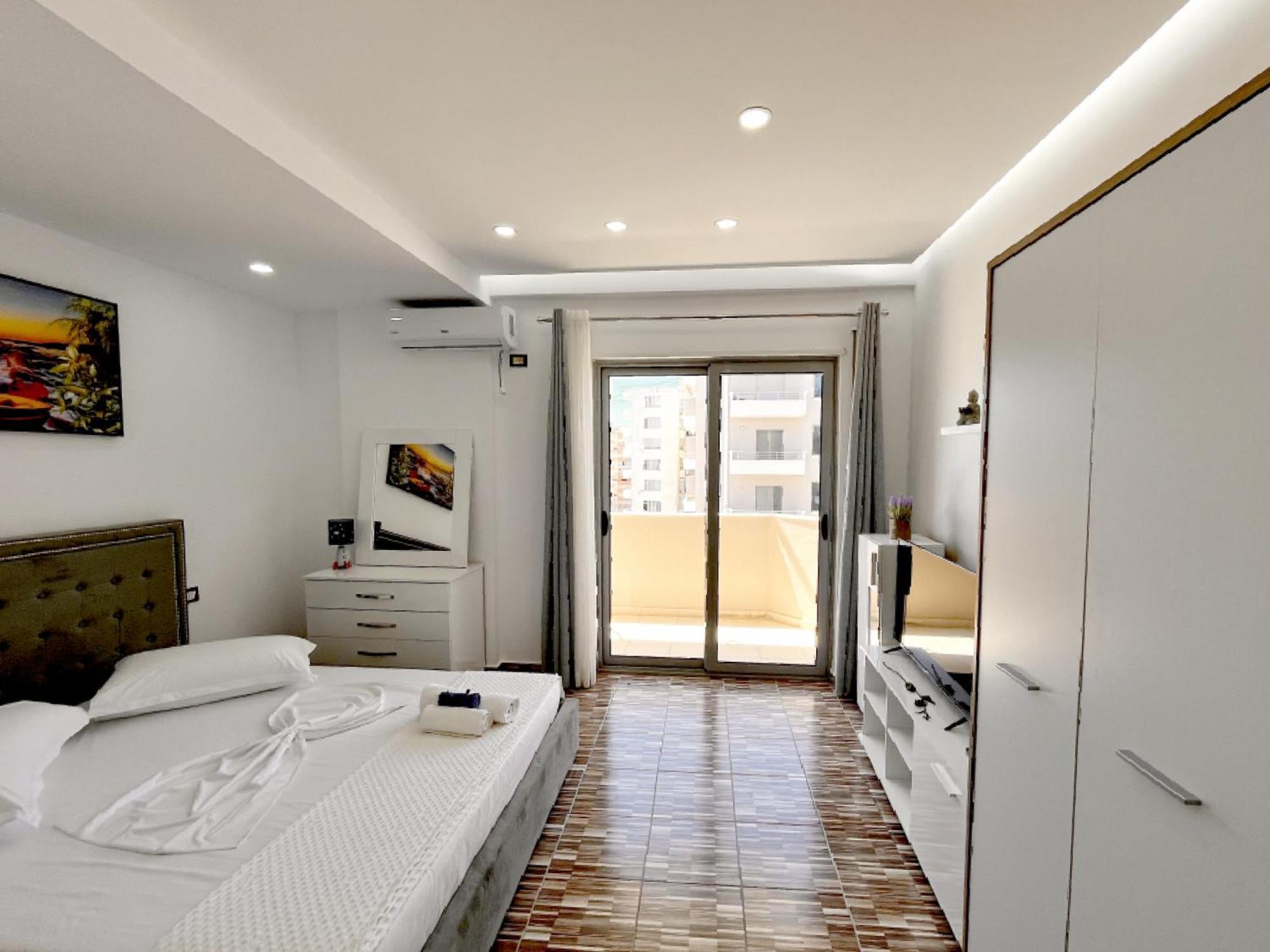 Kam Apartments In The City Center Vlorë Екстериор снимка