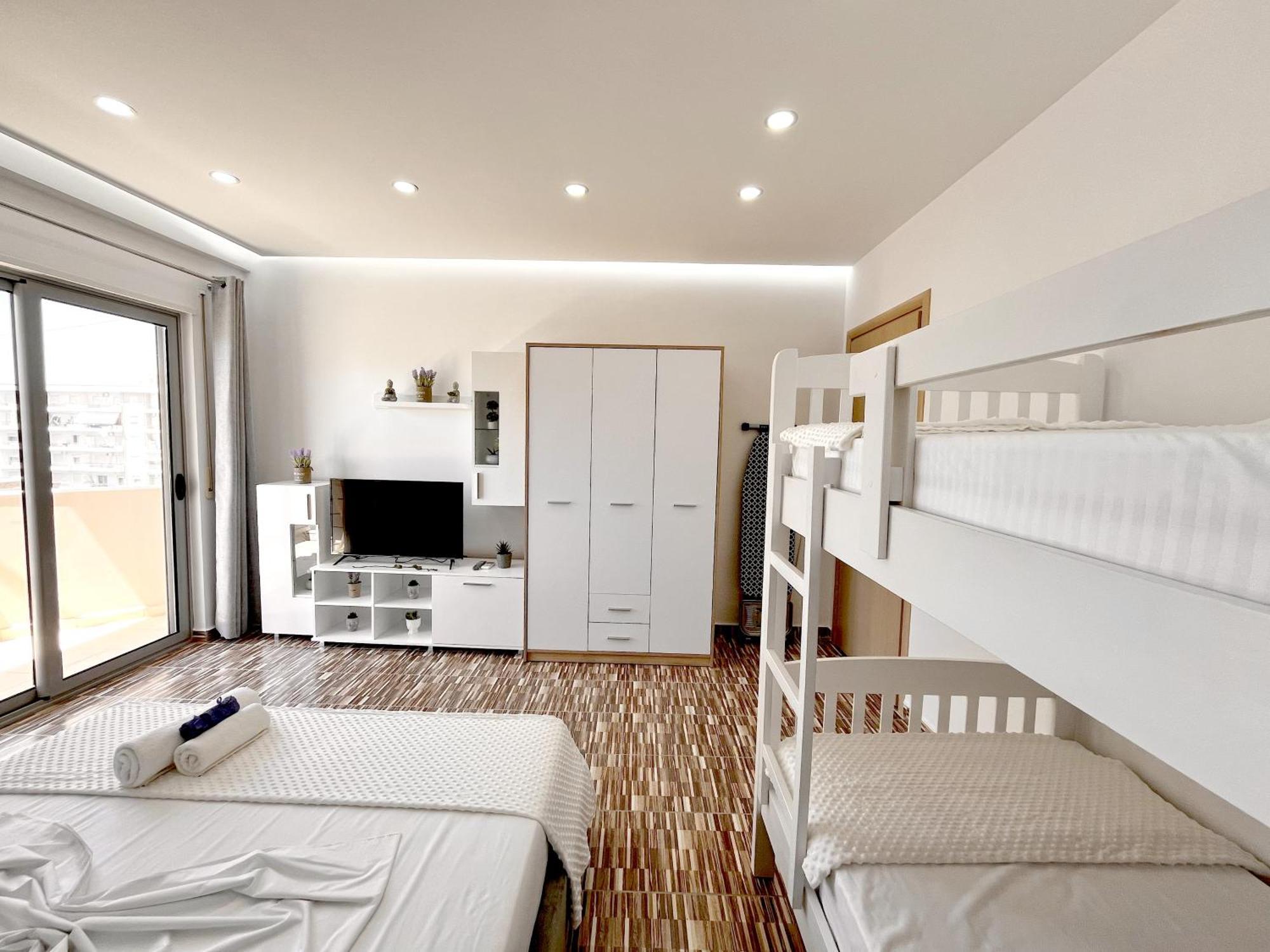 Kam Apartments In The City Center Vlorë Екстериор снимка