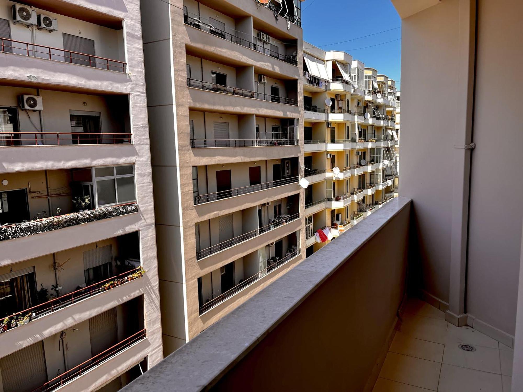 Kam Apartments In The City Center Vlorë Екстериор снимка