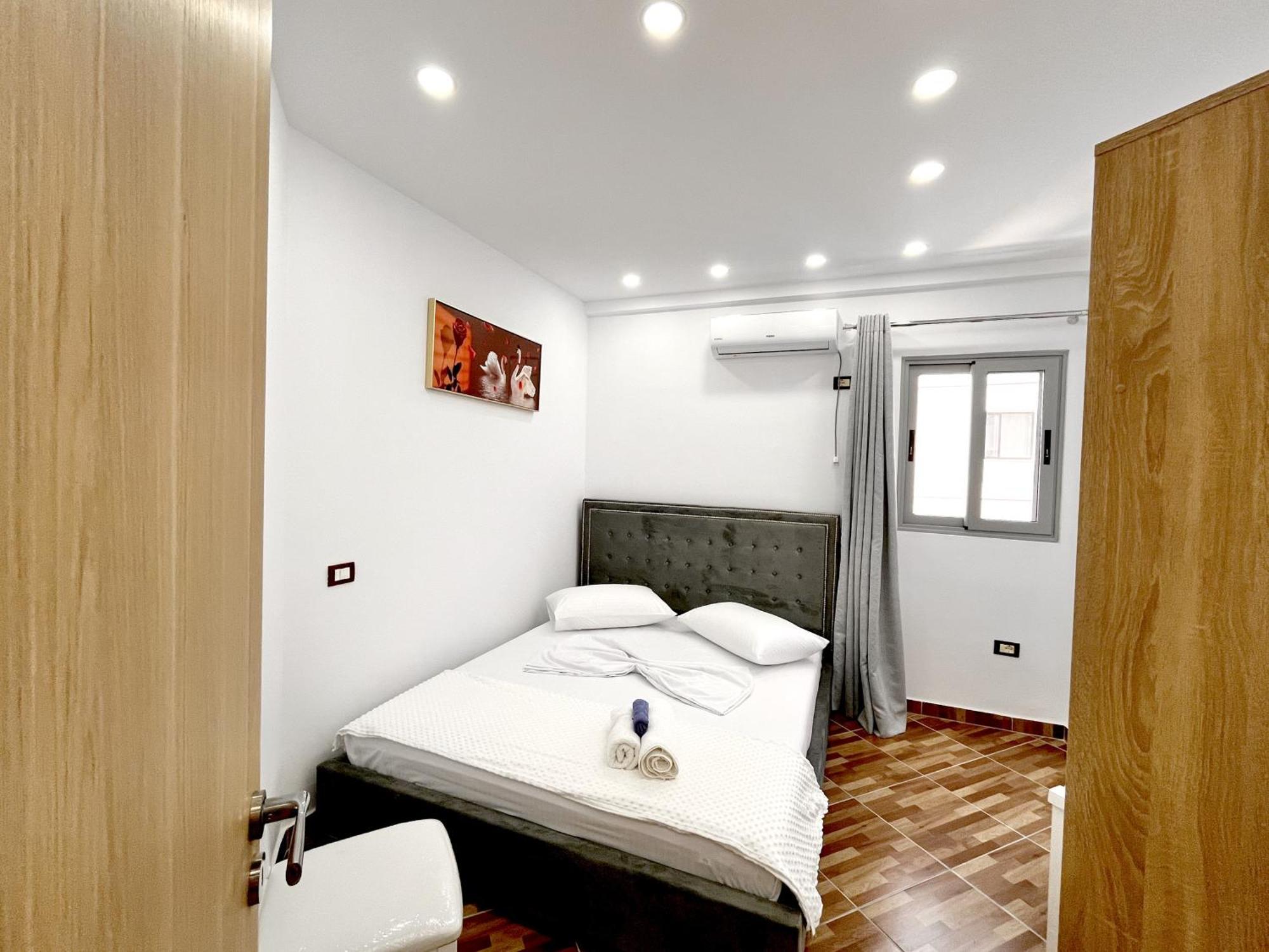 Kam Apartments In The City Center Vlorë Екстериор снимка